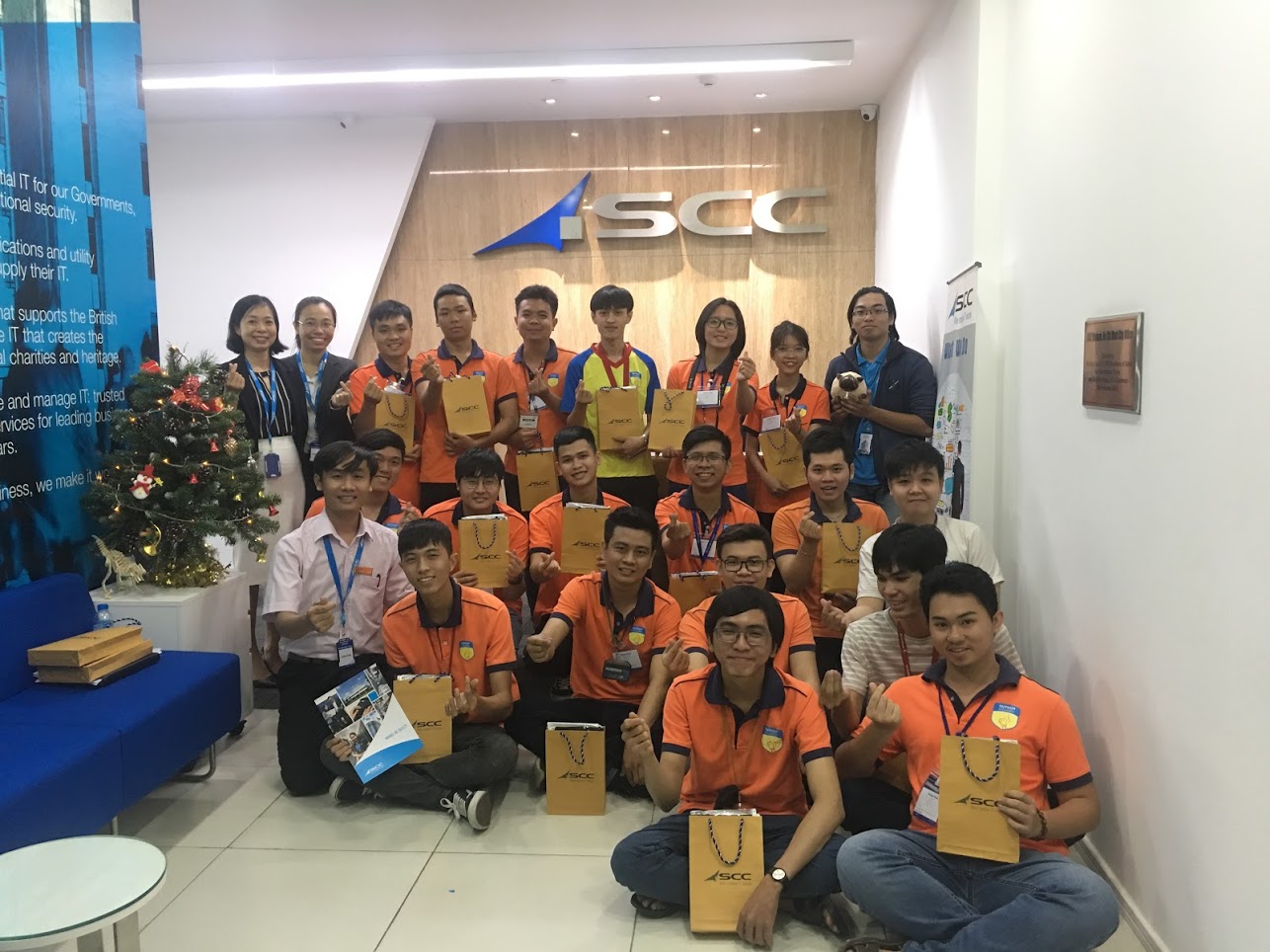 SCC Vietnam opens the doors to uni- students